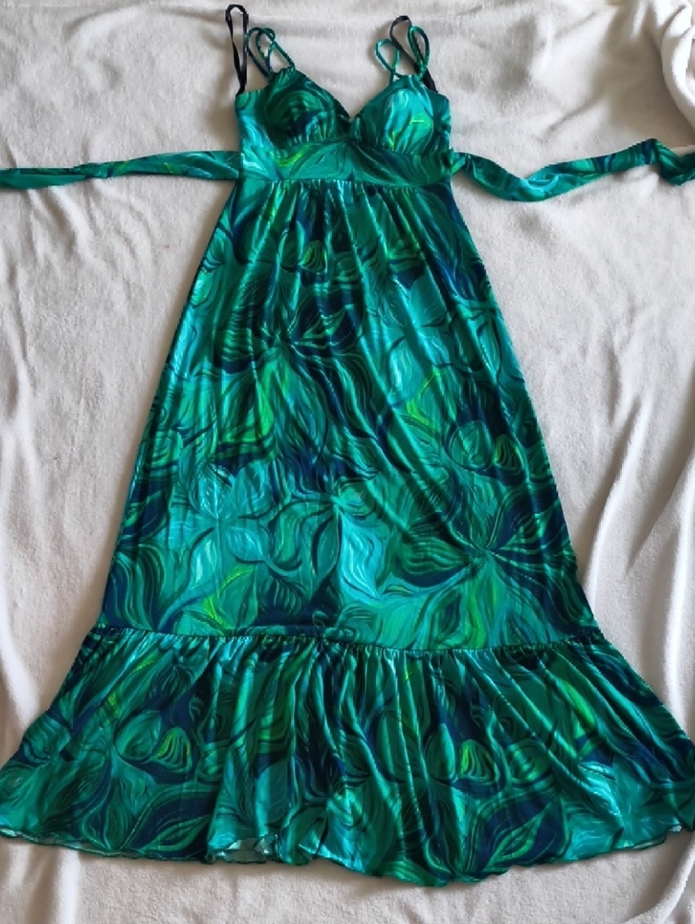 Bisou Bisou Teal and Green Abstract Maxi Dress - Picture 4 of 5